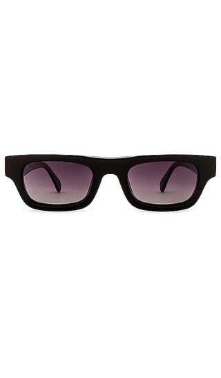 Otis Sunglasses in Black | Revolve Clothing (Global)