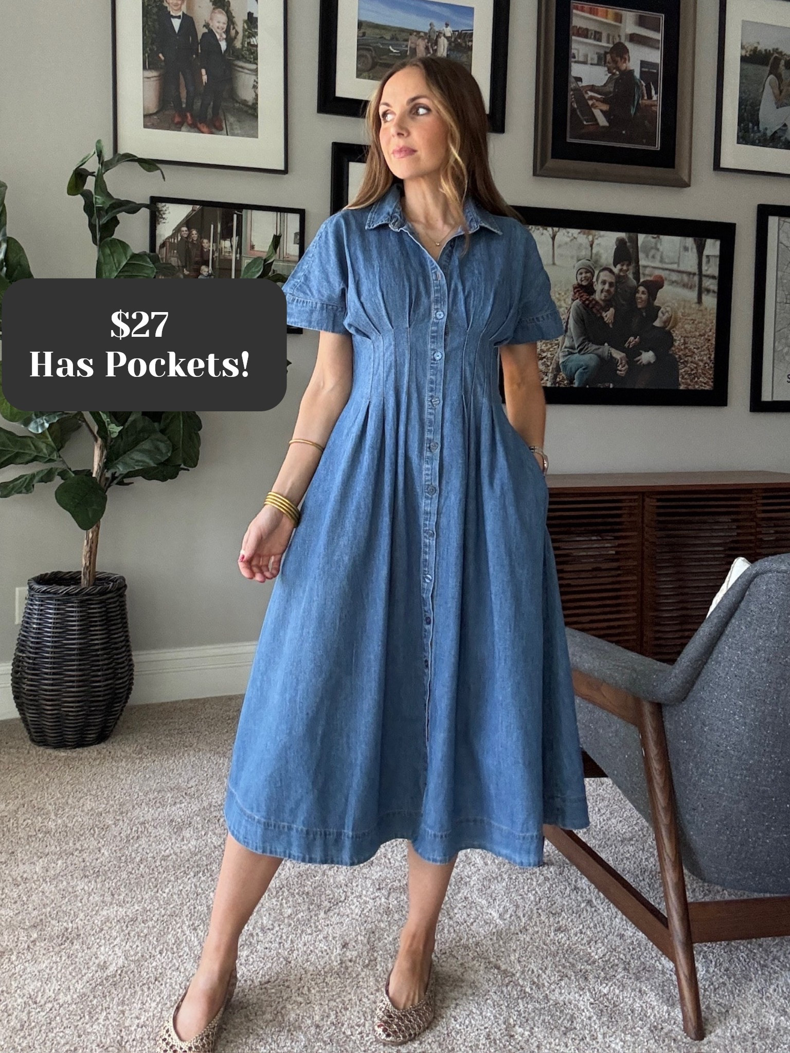 Denim dresses are a fall classic! This one has such a great shape and is under $30. Get your true size