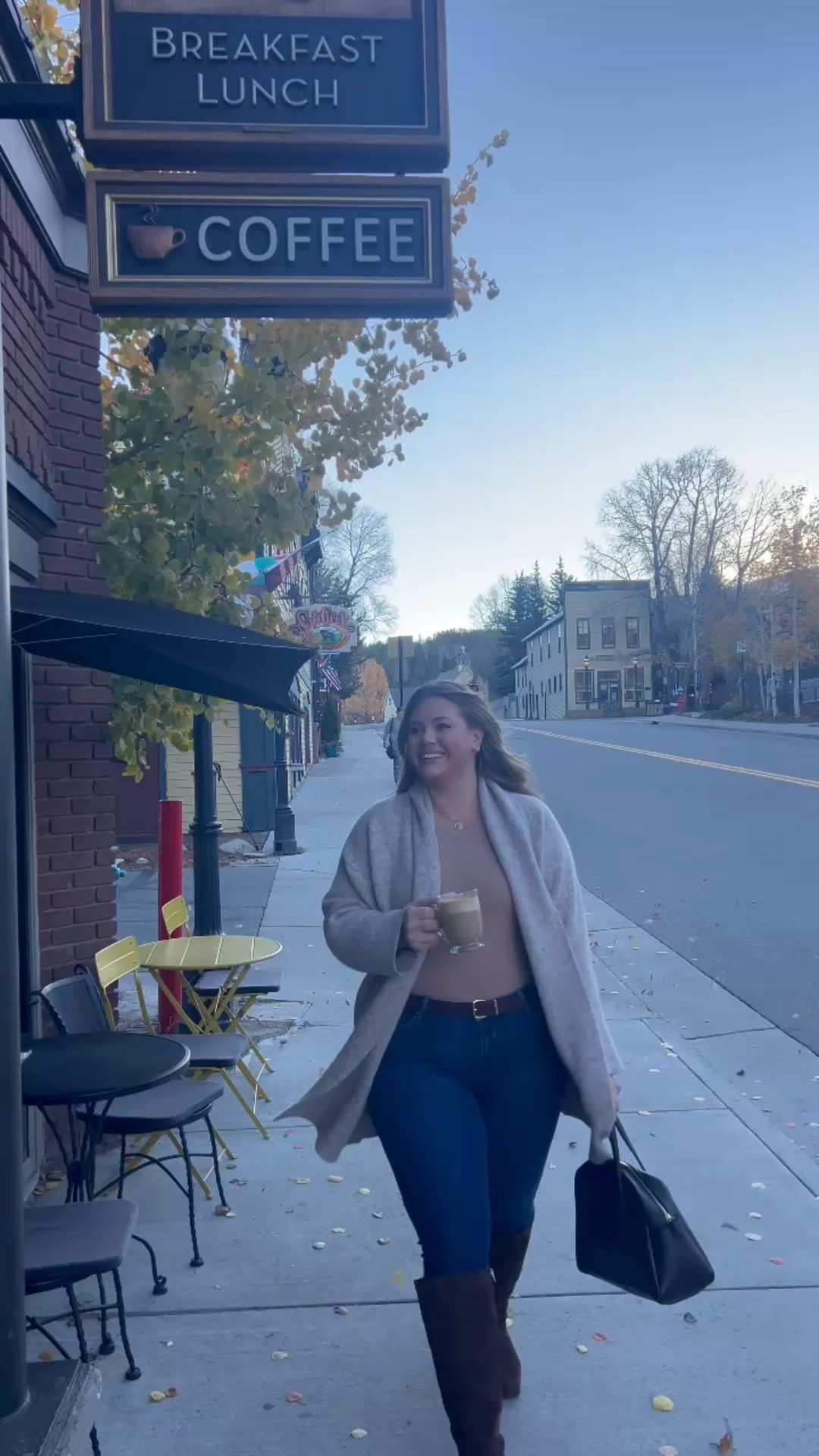 Ready for all that fall fashion! Some of my favorite fall denim, boots, sweaters, and cozy pieces linked here! 

#LTKFallSale #LTKSeasonal #LTKStyleTip