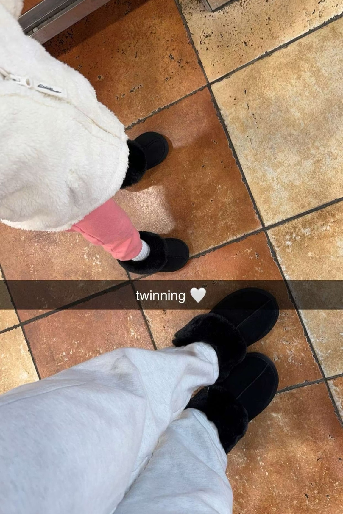mommy & me matching slippers 🥰🖤
