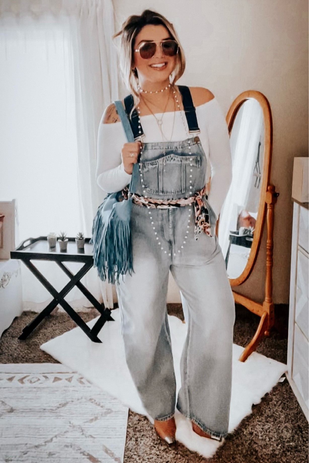 Overall Outfit Check ✨ 

OUTFIT DETAILS 
Overalls: Cider 
Shirt + Bag + Necklace: Amazon 
Boots: Buckle 
Wild Rag: Rae’s Rags 
Earrings: Twisted Silver 
Sunnies: Revolve 
Ring: Branded N Silver 

#LTKfindsunder100 #LTKmidsize #LTKstyletip