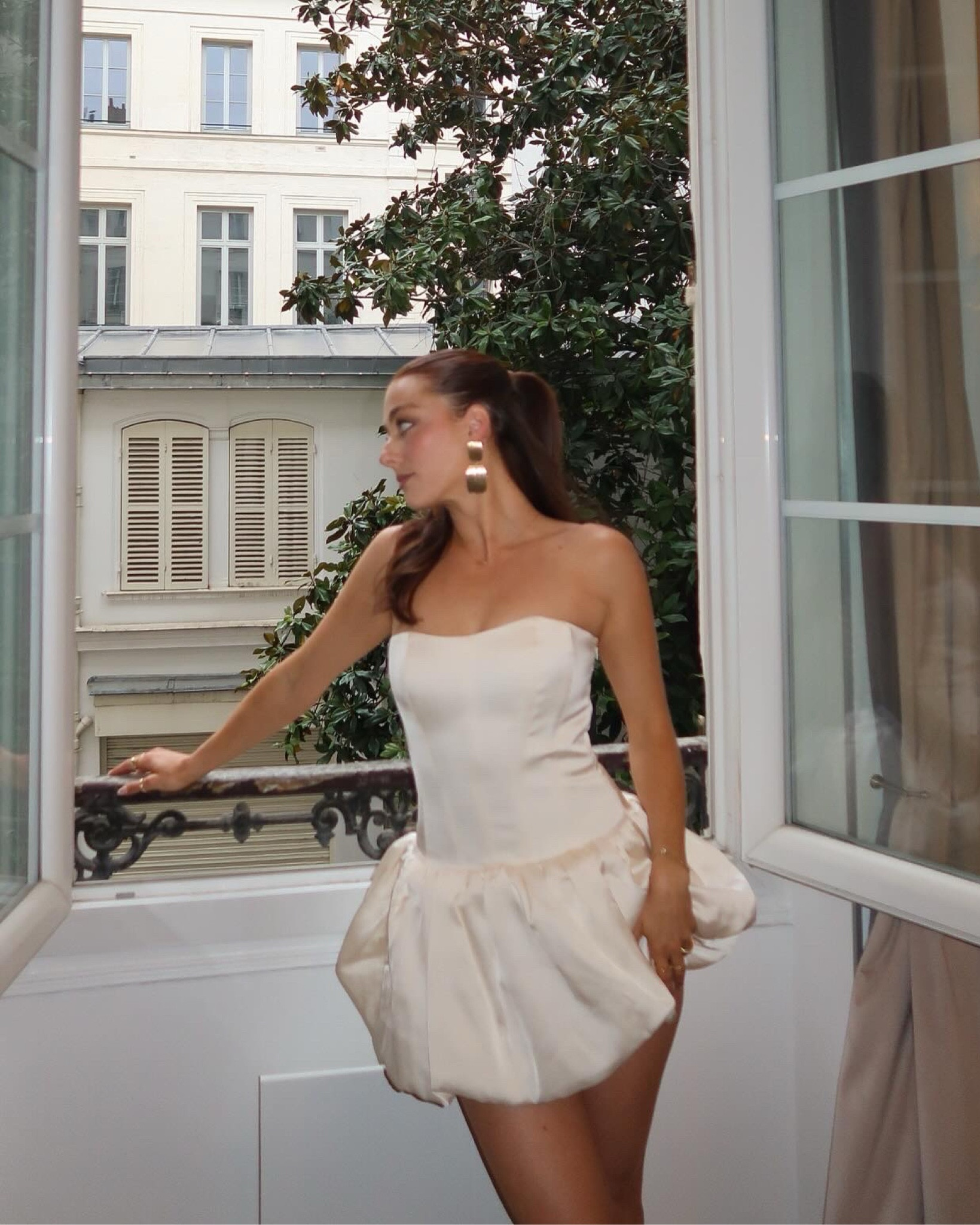 Parisian chic bubble white dress (so cute for engagement pics or anything bridal)