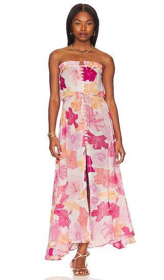 Ryden Maxi Dress Naturals in Waimea Coral | Revolve Clothing (Global)