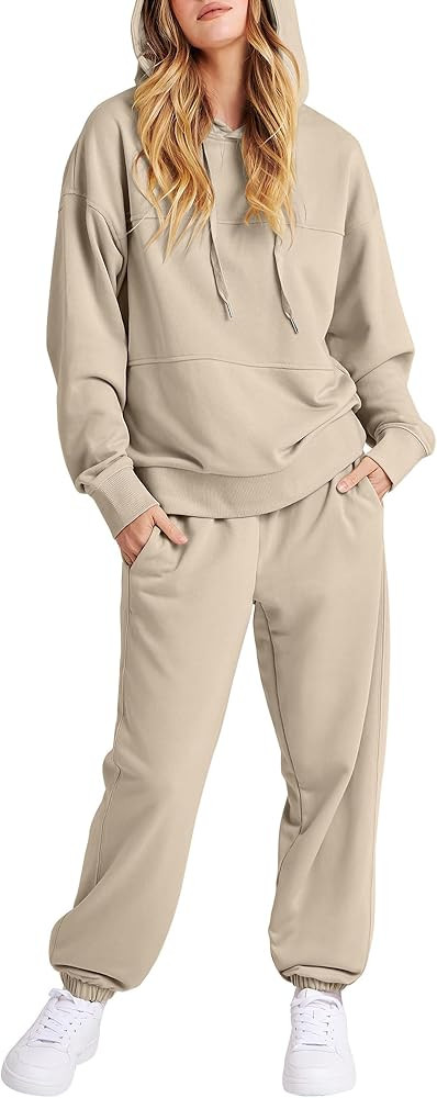Caracilia Women Hoodie Tracksuits Loose Sweatshirt and Jogger Sweatpants Lounge Sweat Set Sweatsu... | Amazon (US)