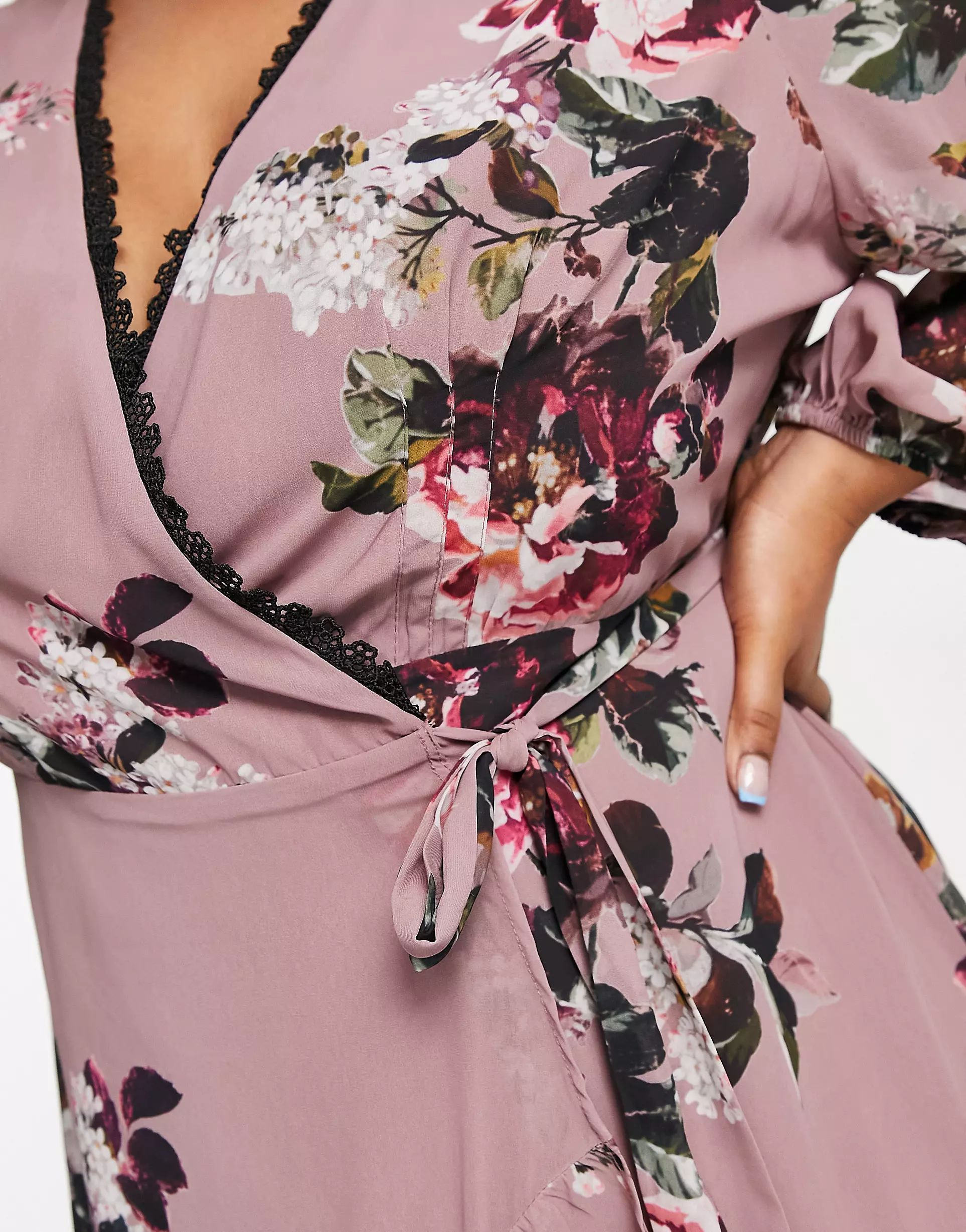 Hope & Ivy Plus lace trim wrap maxi dress in mink floral | ASOS (Global)