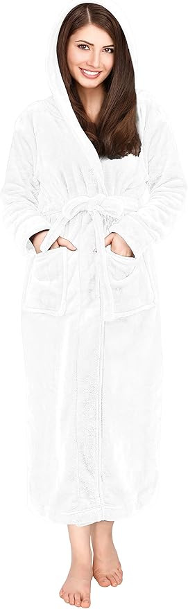 NY Threads Women's Fleece Hooded Bathrobe Plush Long Spa Robe | Amazon (US)