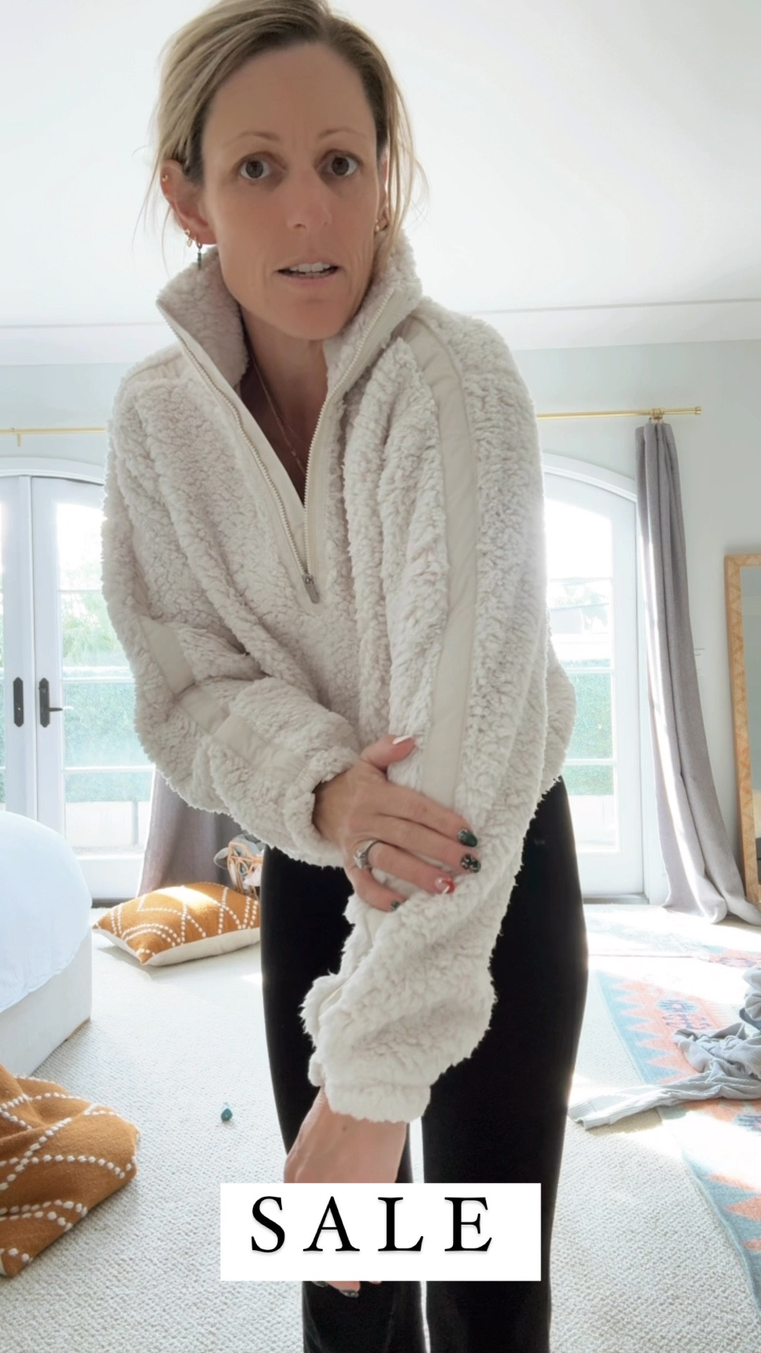 The warmest force ever!  Wearing this under my ski have!  Was $119 now $71.  Available in 4 colors.

#GiftsForHer #ColdWeatherEssentials #WinterOutfit #Activewear


#LTKWatchNow #LTKSaleAlert #LTKActive