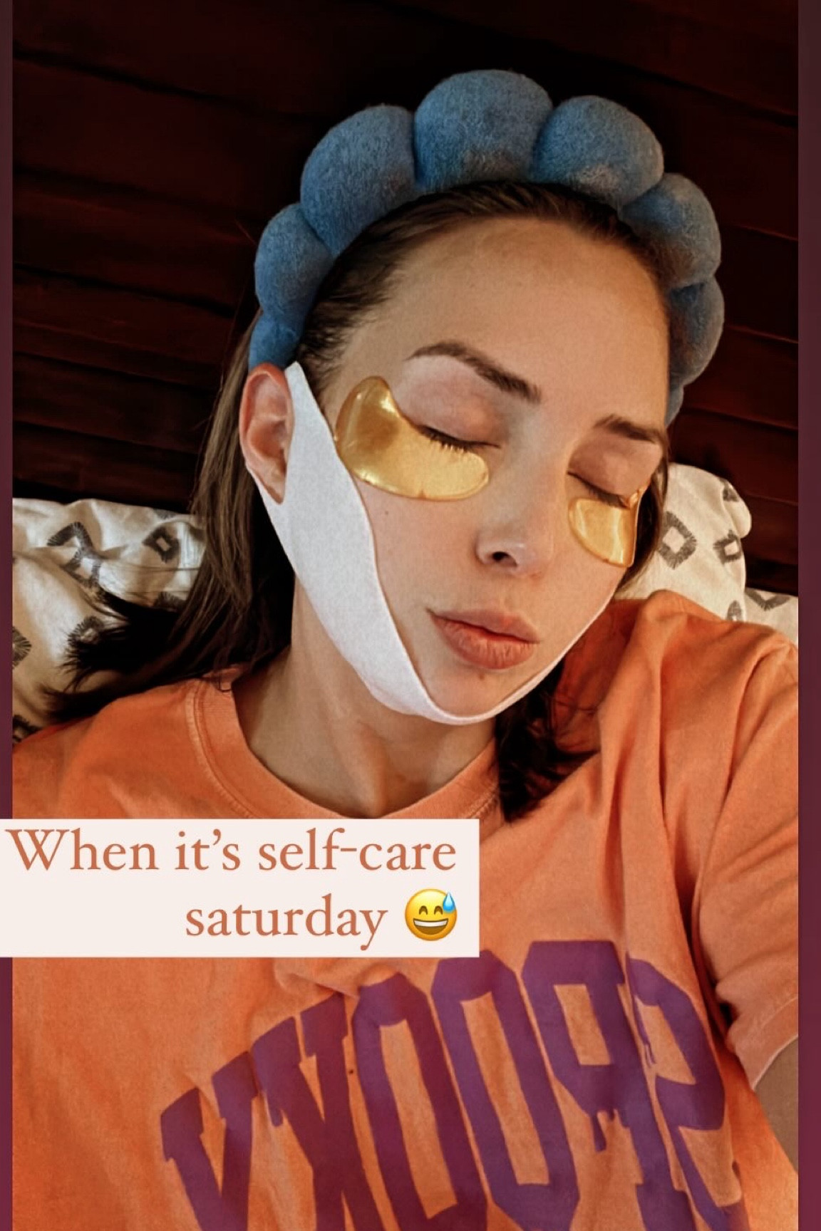 My absolute favorite eye patch’s and chin/neck mask!

#LTKStyleTip #LTKBeauty #LTKSaleAlert