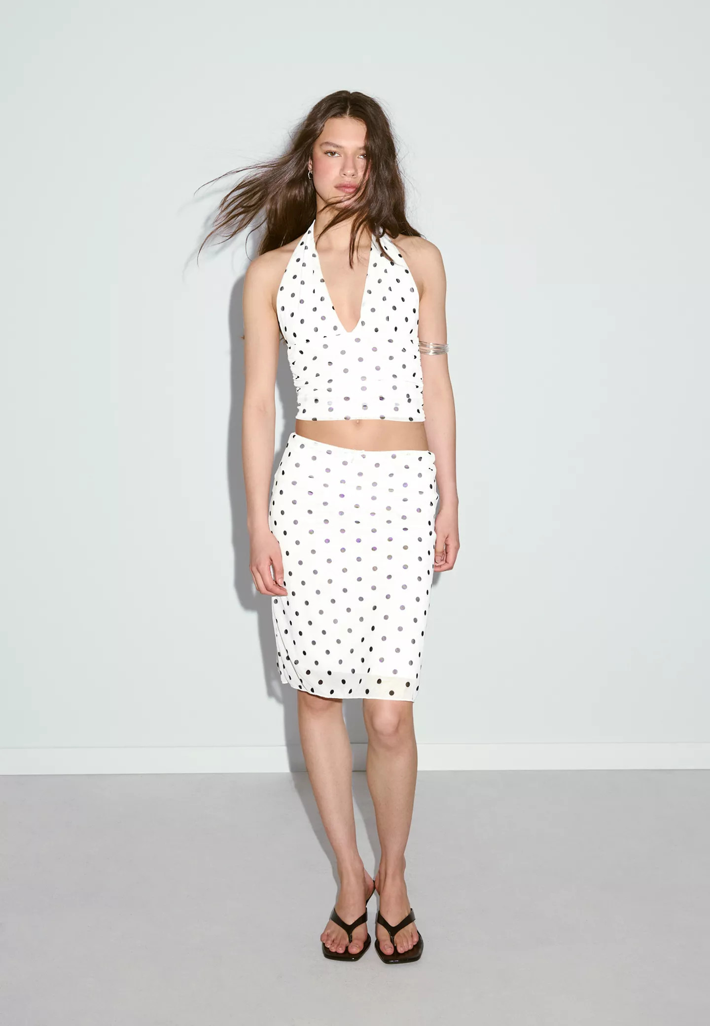 Polka dot tulle midi skirt - Women's fashion | Stradivarius United Kingdom | Stradivarius (UK)