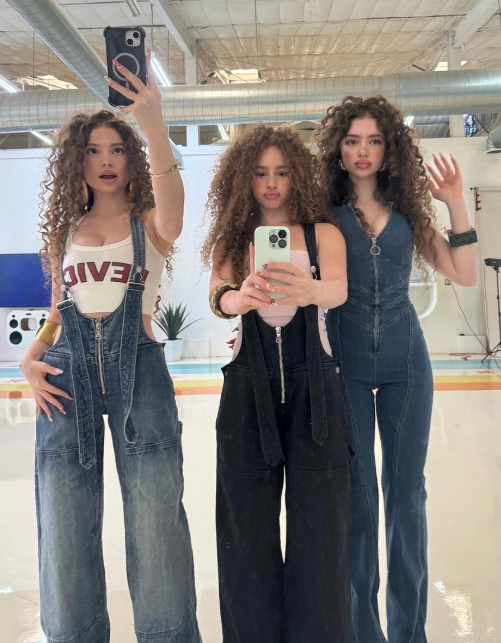 Sunday, Demitra and Eliana in REVICE Denim

#LTKjeans #LTKsummer #LTKstyletip