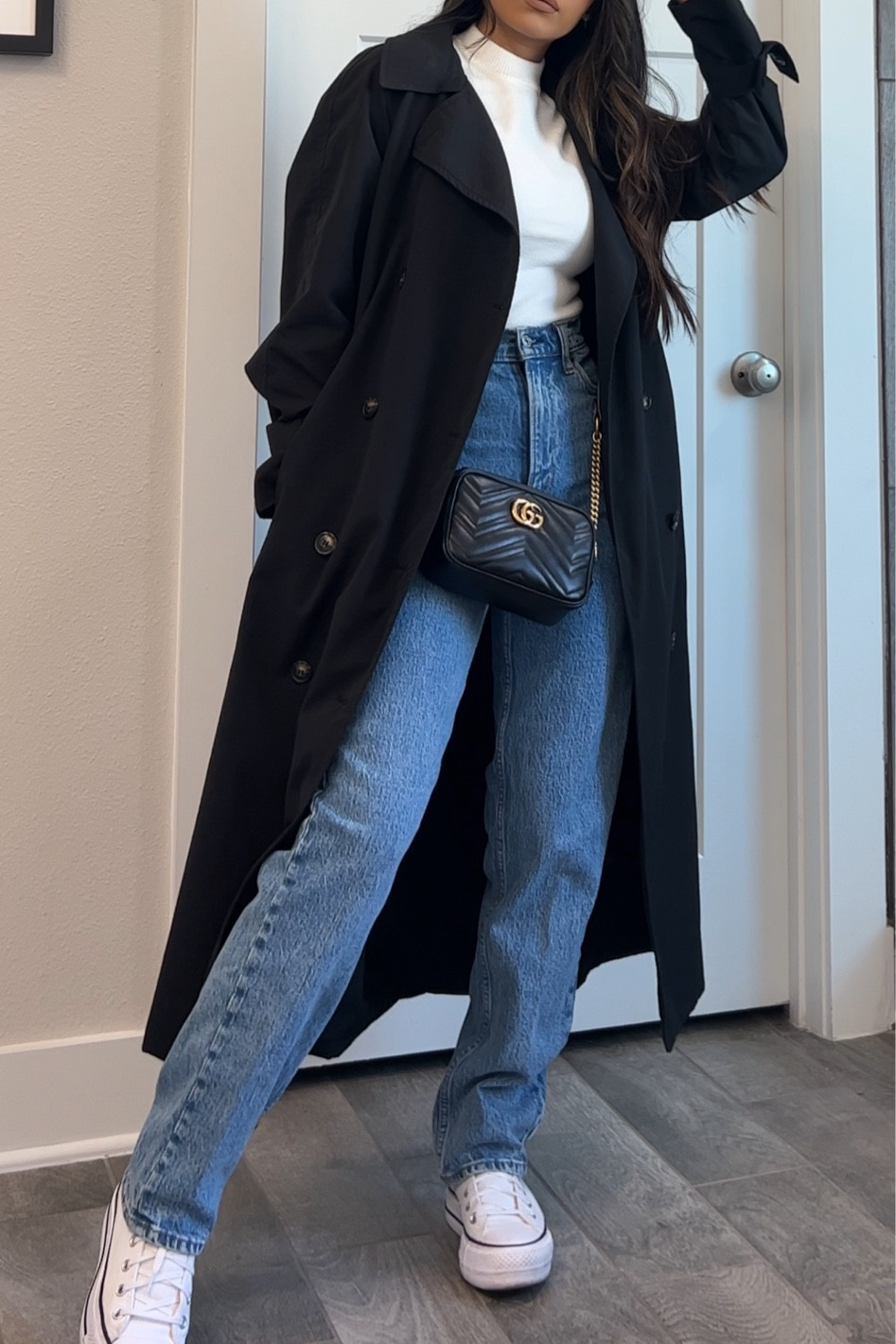 •Top XS
•Bottoms 25 R Medium wash 
•Trench coat Small


#LTKSeasonal #LTKstyletip #LTKHoliday