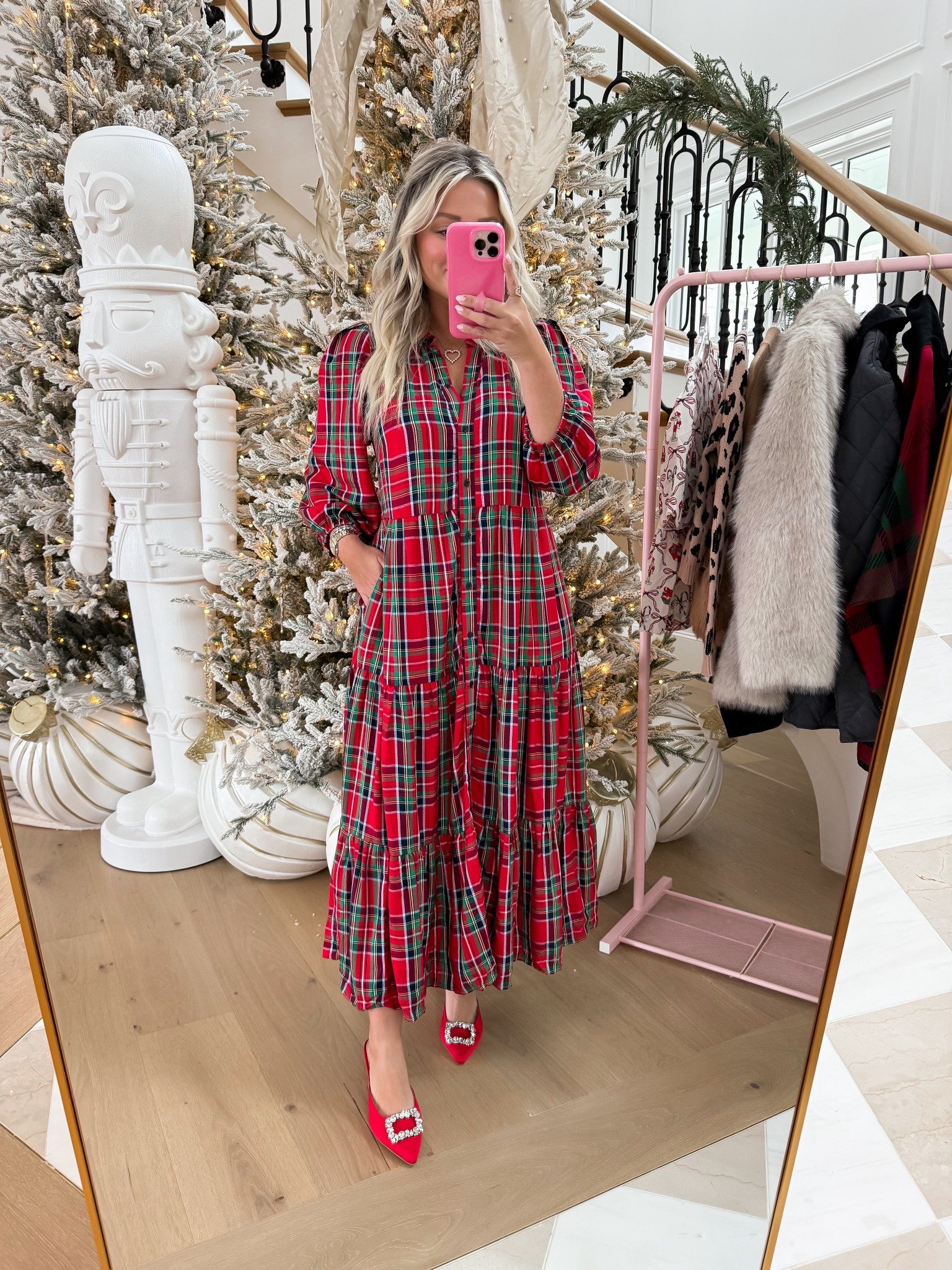 Wearing size small in this dress from Belk! 

#LTKFindsUnder50 #LTKSaleAlert #LTKHoliday