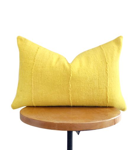 🌟 Introducing our latest addition! Discover the beauty of our textured yellow Mudcloth pillow cover collection for your home decor. Embrace the unique colors and designs that will elevate your space. Check them out now! 🛍️ #HomeDecor #NewInShop #MudclothPillow #UniqueDesigns"