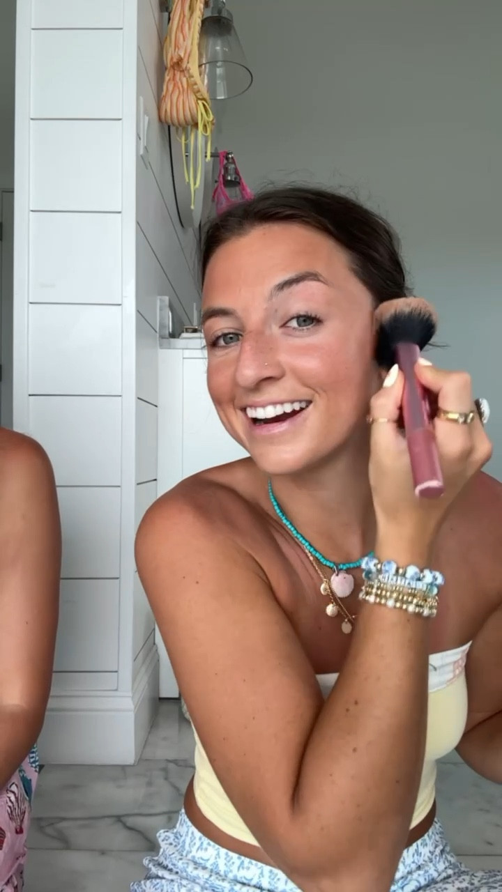 seriously the best bronzer! makes you look sun kissed! 

#LTKBeauty