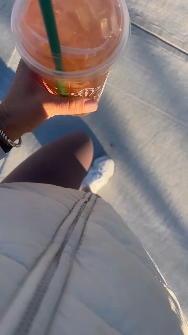 the prettiest fall i can remember 🍁 

#LTKSeasonal #LTKGiftGuide #LTKFitness