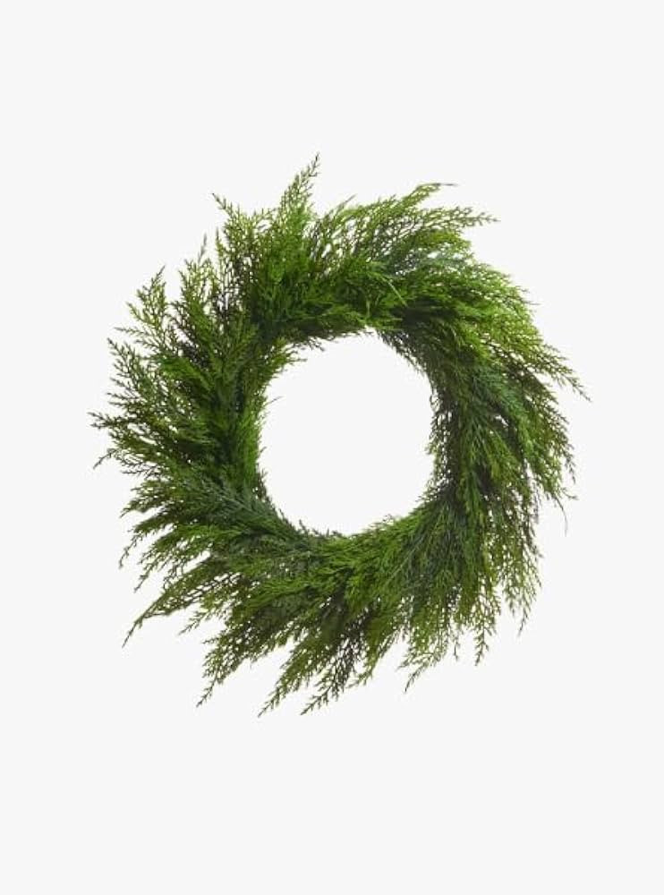 24" Cedar Wreath | Amazon (US)