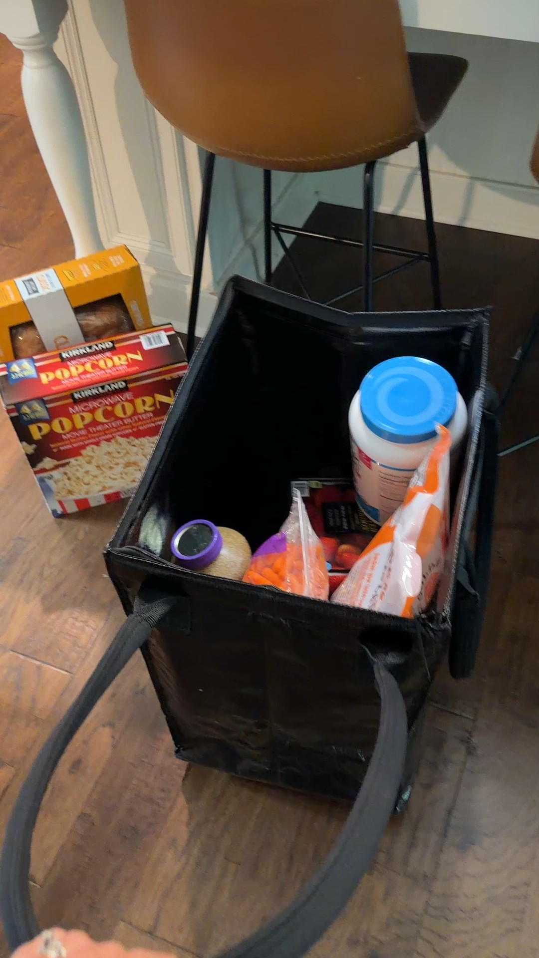 This bag is so handy for groceries, hauling food on a road trip, sports and back to school supplies for open house!

#LTKmomlife