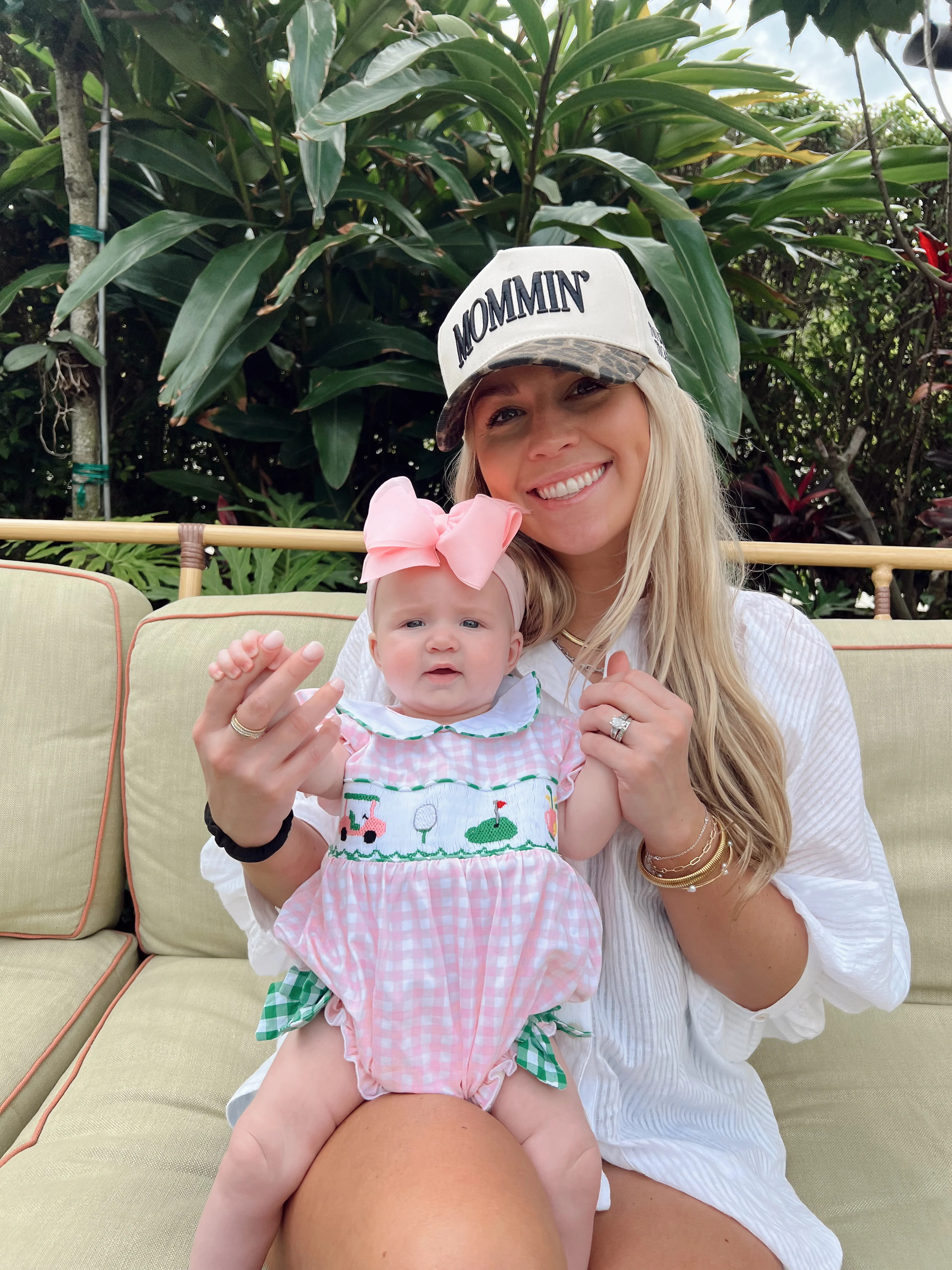 Mommin' - Vintage Trucker Hat | KenzKustomz