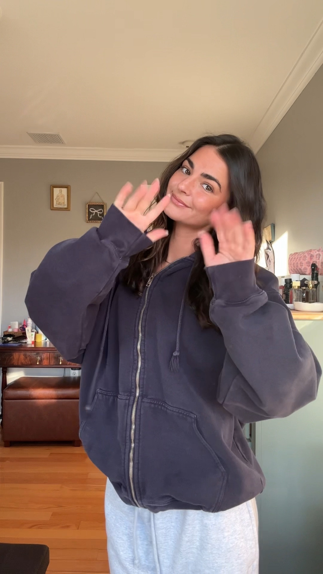 These jeans feel like the softest denim ever and everyone needs them 

#LTKStyleTip #LTKFindsUnder100 #LTKGiftGuide