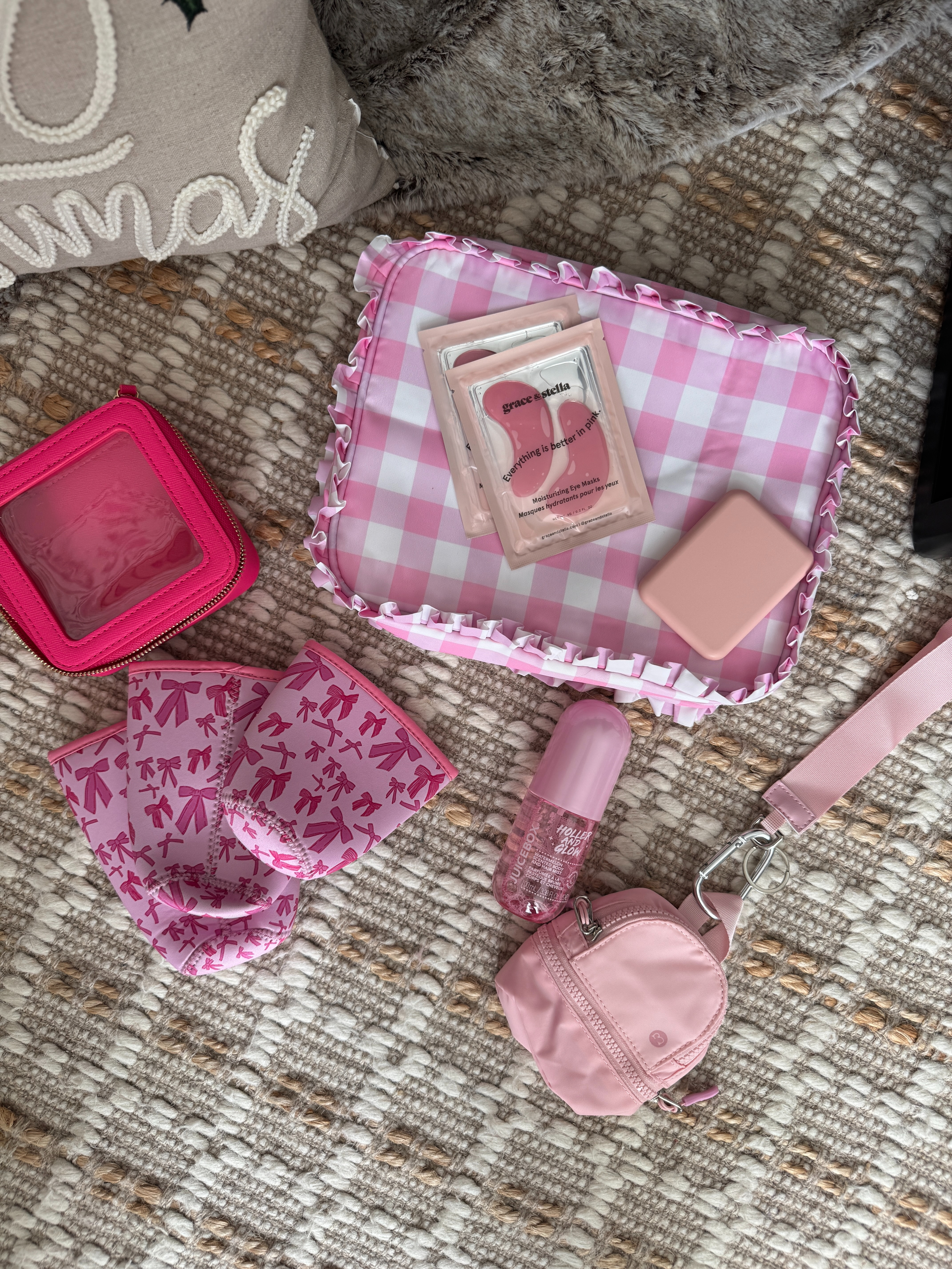 Gift ideas for her  

 #LTKGiftGuide #LTKHoliday #LTKSeasonal