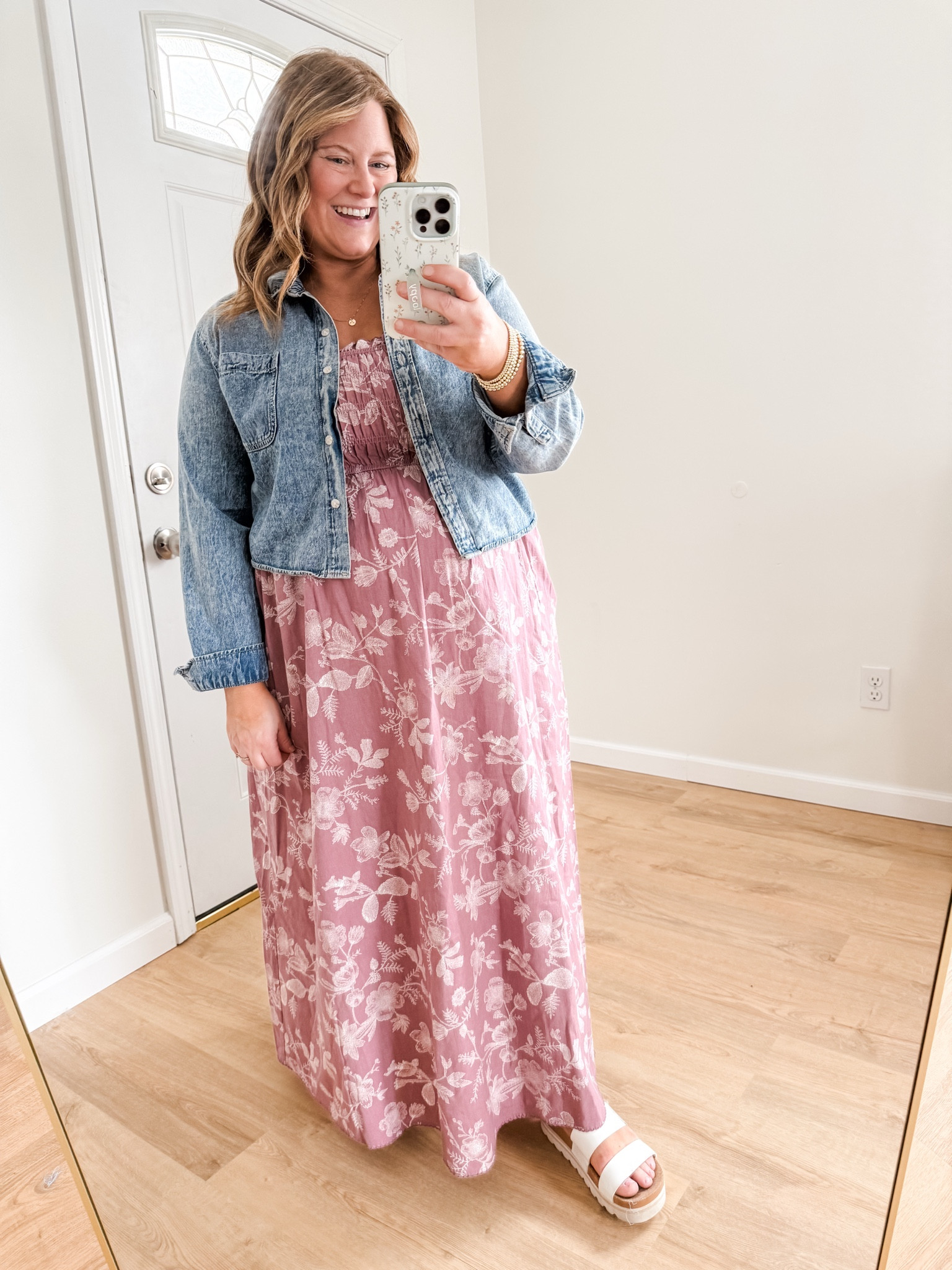 Wearing an XL in my dress.  My cropped denim shirt is older so linked similar  

#LTKBump #LTKSeasonal #LTKMidsize