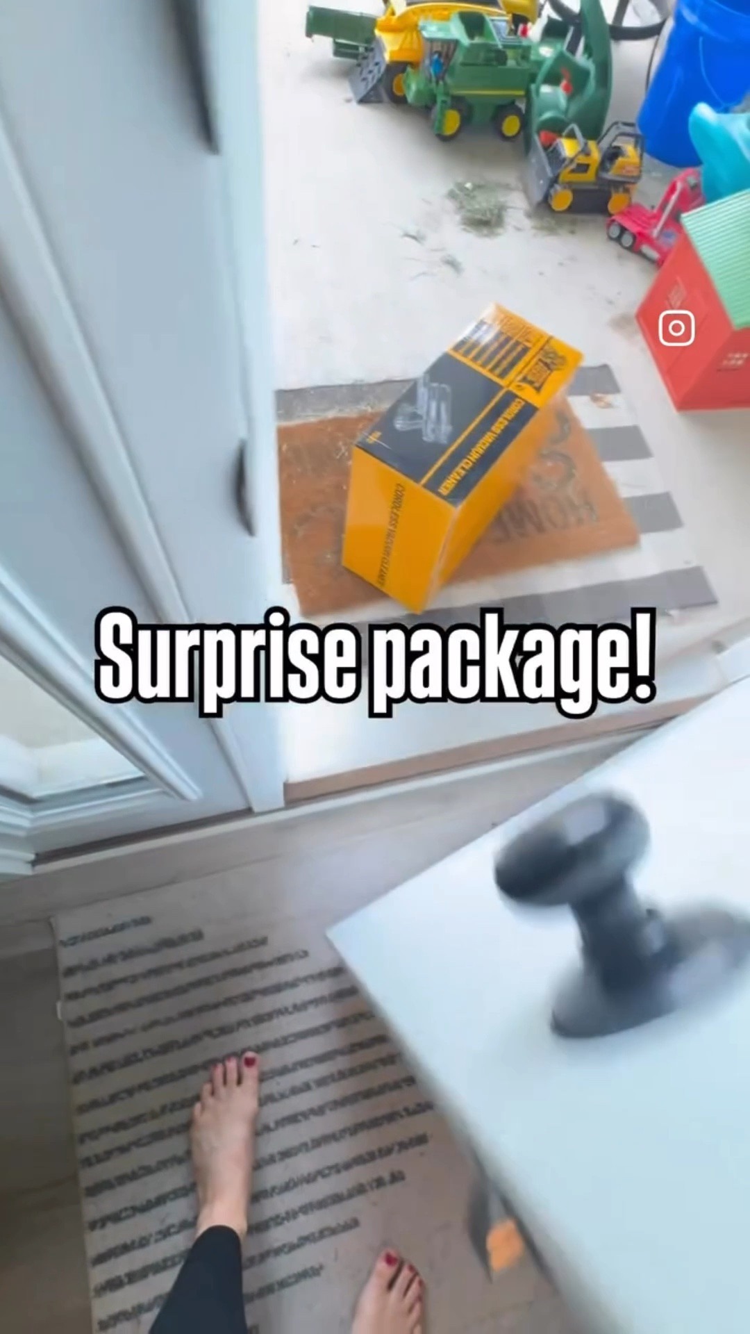 Cordless vacuum that powers with your DRILL BATTERY! 🔋 🤩

#LTKHome #LTKmomlife #LTKdayinmylife