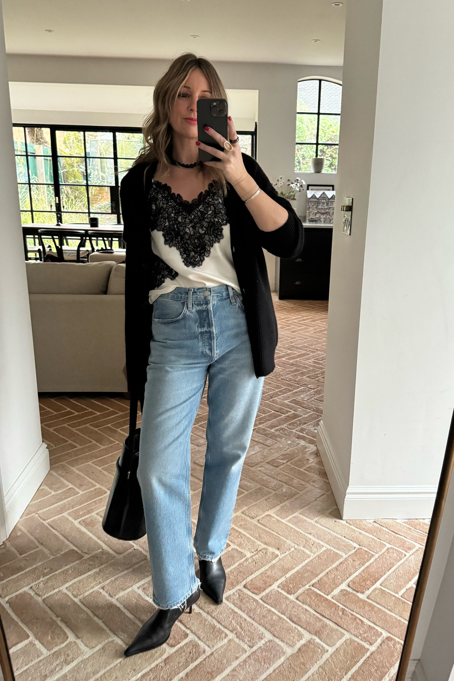 Silk Cami + 90s jeans + Pointed Boots + Cardigan | Date Night | Drinks Outfit | Gig Outfit | Concert Outfit | Christmas Drinks Outfit 

I wear a 27 in the jeans + 38 in the top 


#LTKpartywear #LTKuk #LTKstyletip