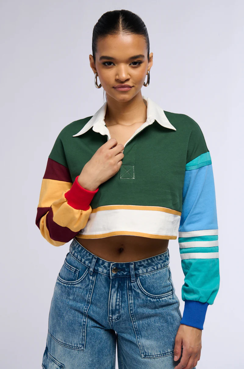 VARSITY LETTER LONG SLEEVE CROPPED POLO SHIRT | AKIRA