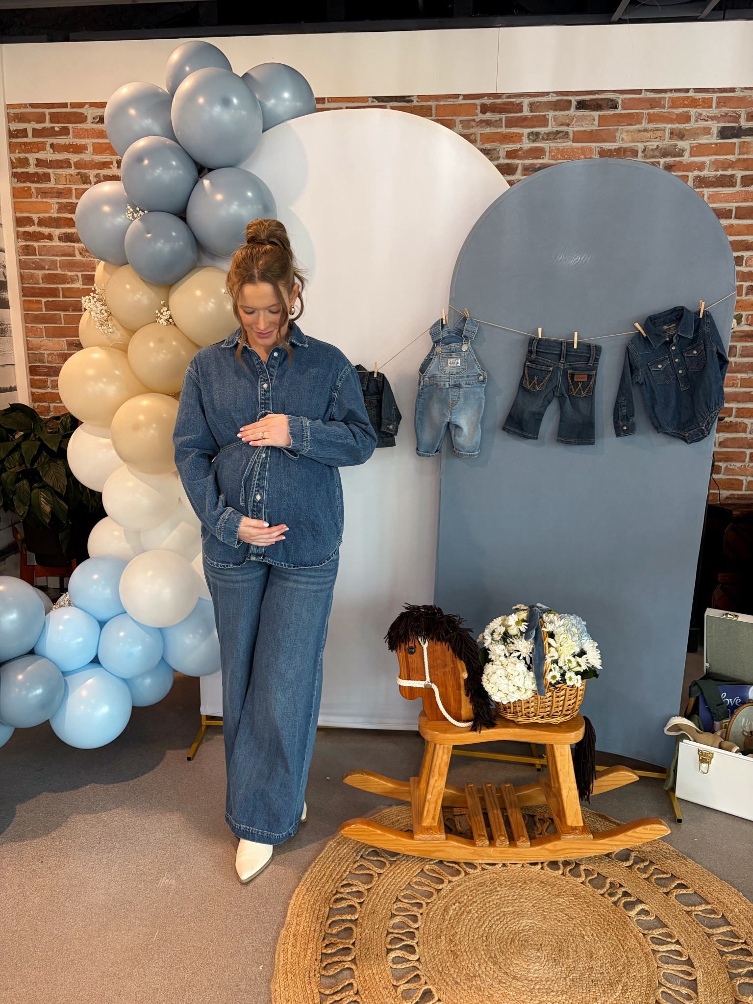 Baby shower fit 💙

#LTKBump #LTKmomlife #LTKootd