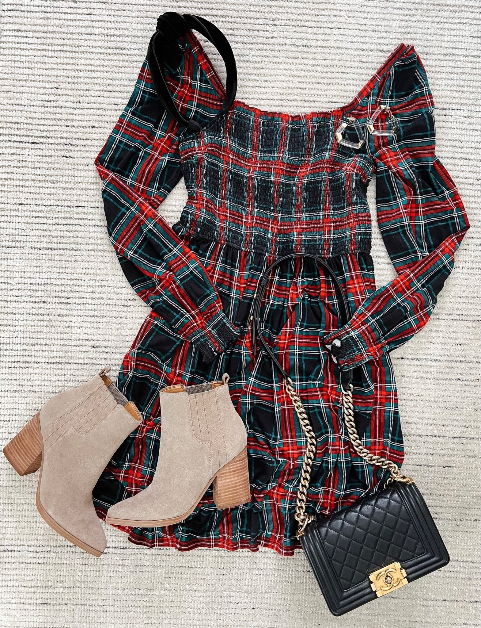 Holiday dress from Draper James I am loving lately! This has a festive yet versatile look and is made with a jersey knit fabric. Paired with my favorite booties, statement earrings and Chanel bag! 

#LTKSeasonal #LTKstyletip #LTKHoliday
