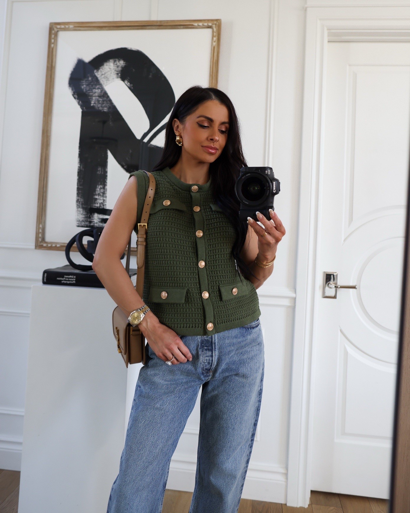 Spring wardrobe must-have’s
Agolde denim wearing a 24
Olive green knit sleeveless sweater wearing an XS


#LTKFindsUnder100 #LTKSeasonal #LTKStyleTip