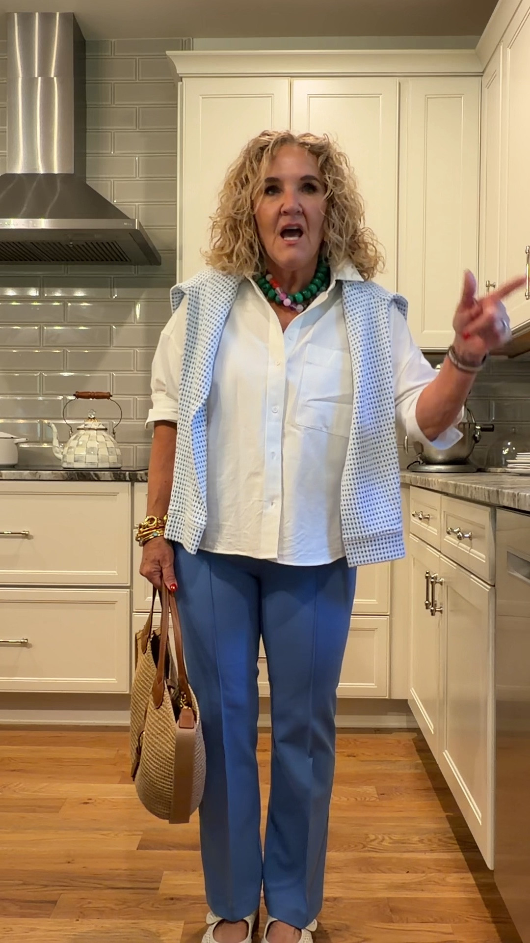 The link for these pants is broken. Tap on it and then you’re going to need to search kick flare and select the ones that are on sale. Sorry about that.
I’m wearing a medium in these I have the medium petite in the gingham
Size small in the white Oxford
Size medium in the textured sweat sweatshirt
Business casual

#LTKOver40 #LTKSaleAlert #LTKSeasonal