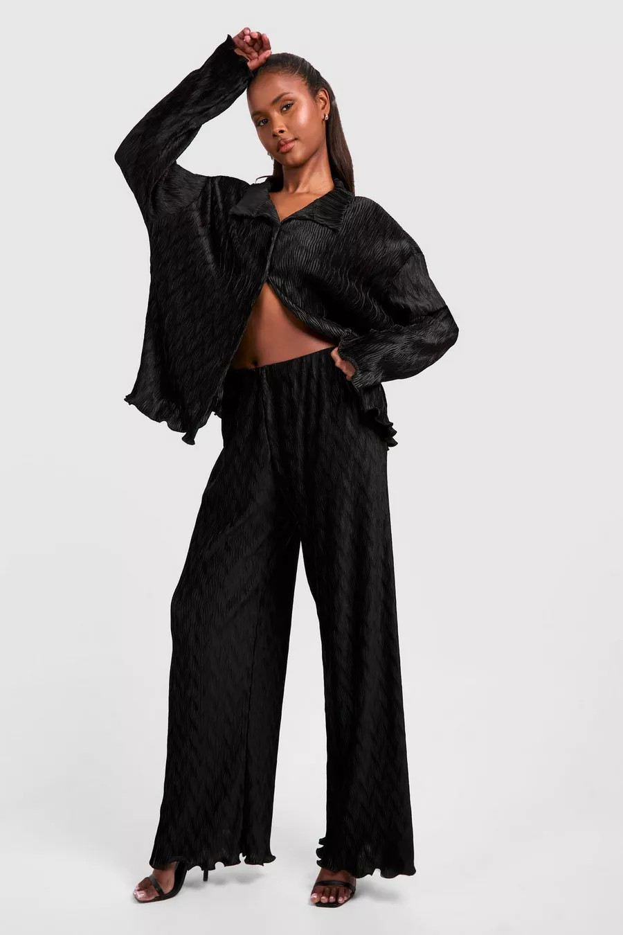 Plisse Golvende Wide Leg Broek | Boohoo.com (NL)