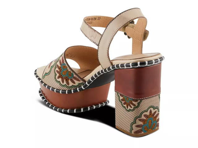 L'Artiste Gogetem Platform Sandal | DSW