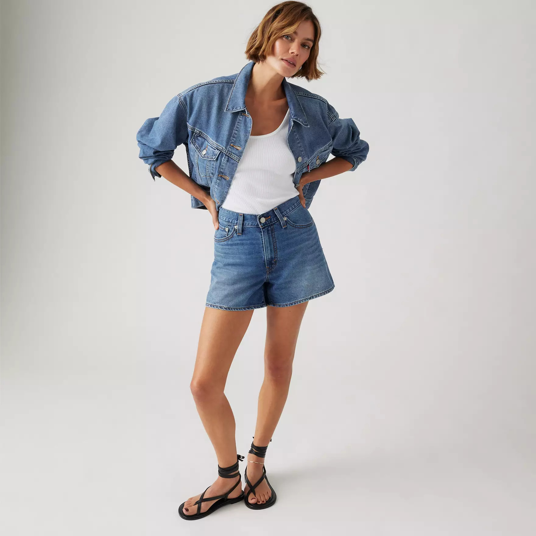 80s Mom Lightweight Women's Shorts - Medium Wash | Levi's® US | Levi's US