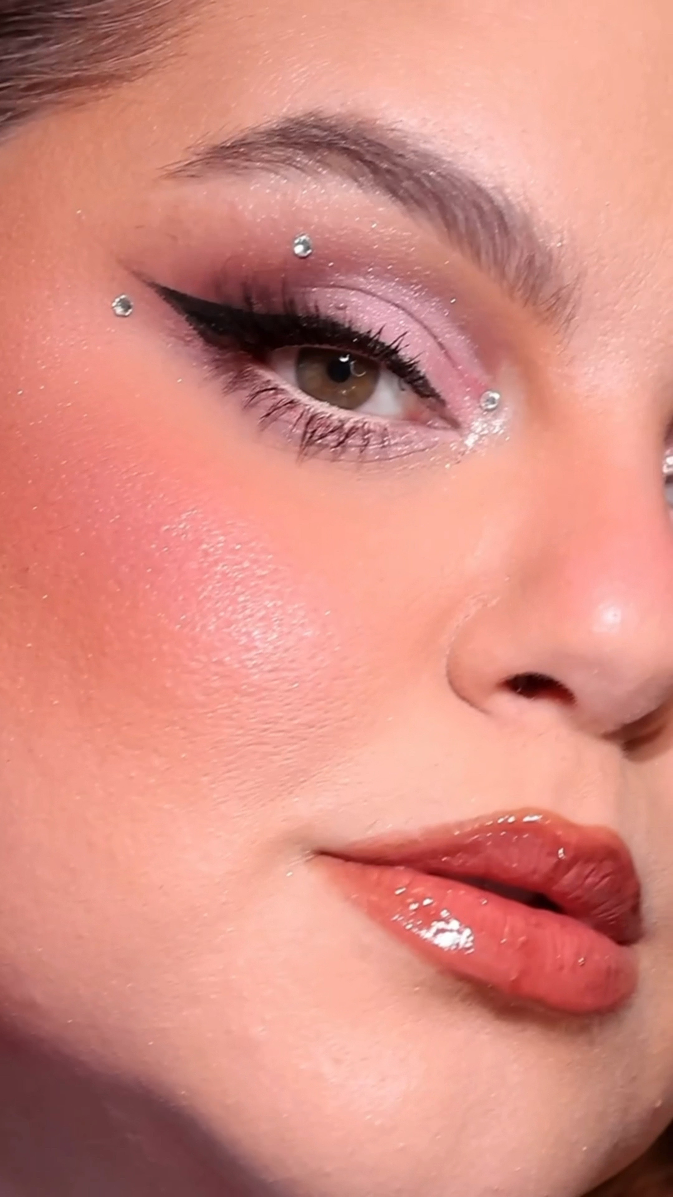 Eye makeup tutorial and all products linked 💄✨

#LTKNYFW #LTKPlusSize #LTKBeauty