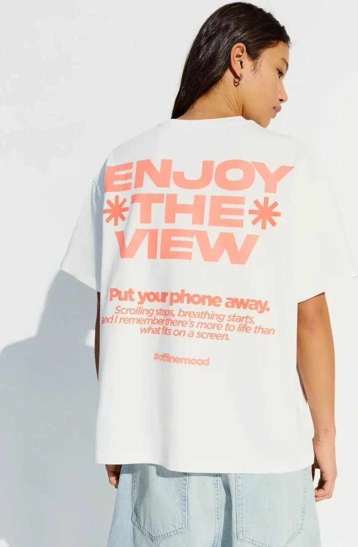 New oversized gym tee - put your phone away  Short sleeve print t-shirt in white

#LTKootd #LTKActive #LTKfitnessgoals