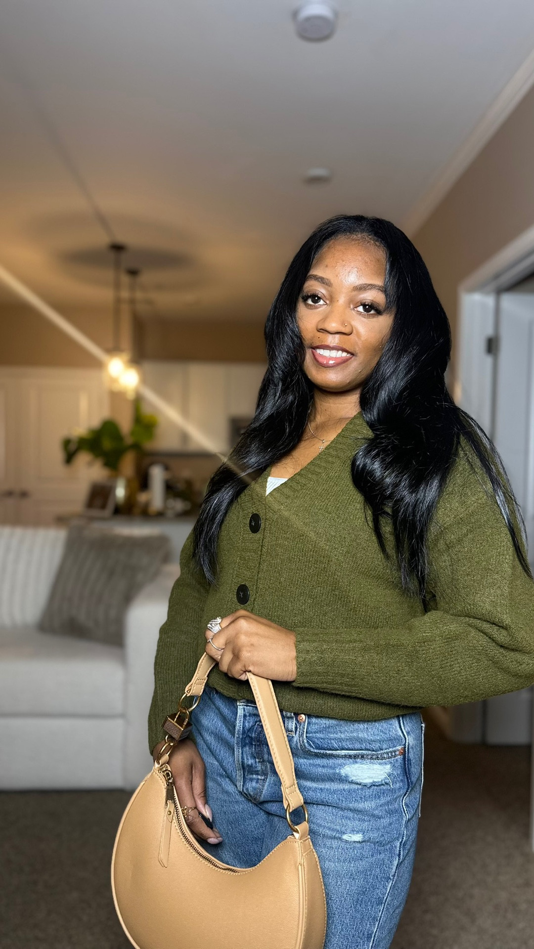 Loving this green sweater cardigan that I’m working with my peanut butter purse.

#OldNavy #CardiganSweater #Cardigan #Levi’sJeans #SteveMadden #MarshallsFinds 

#LTKSaleAlert #LTKootd #LTKFindsUnder100