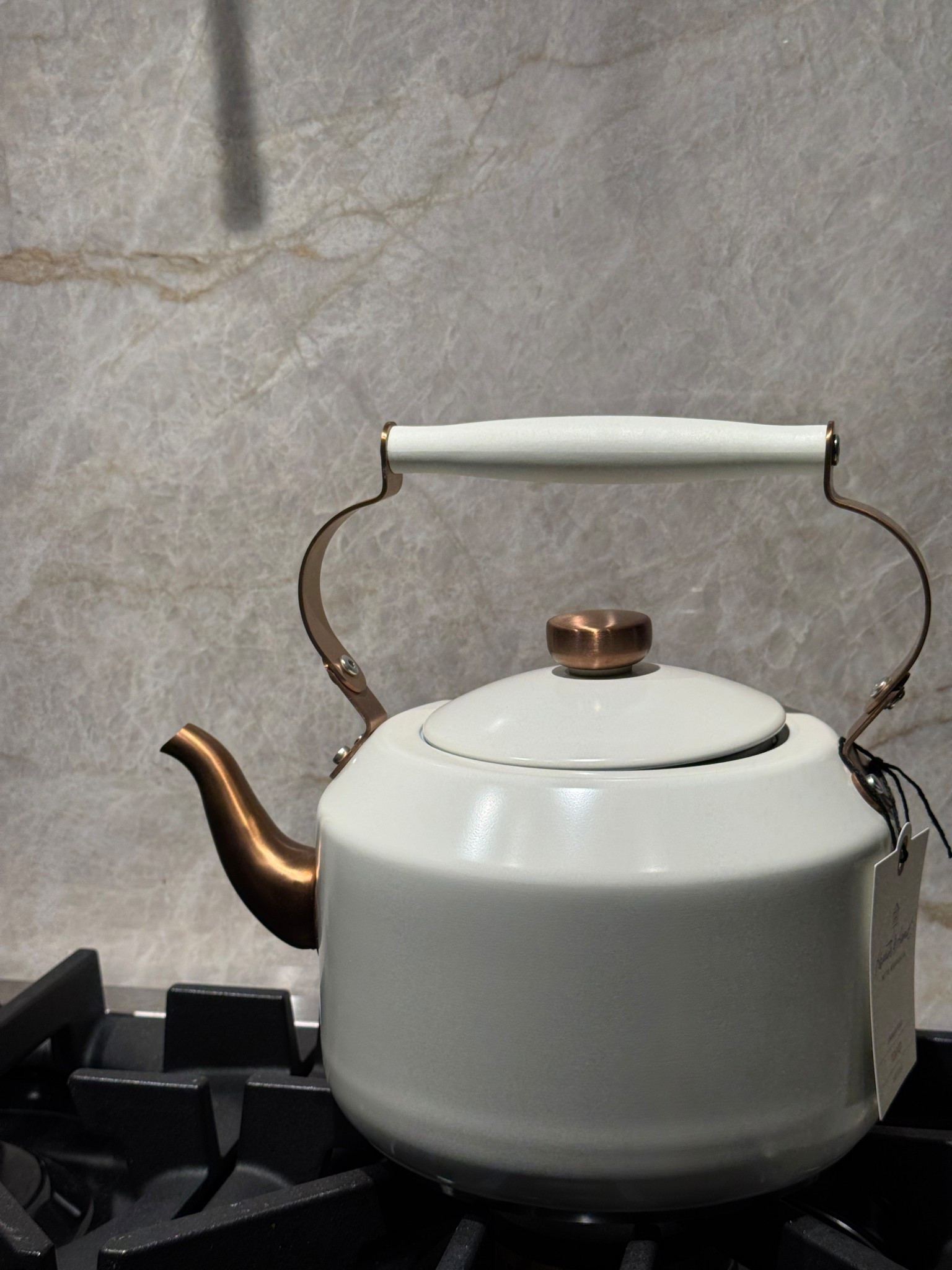 Perfect tea kettle 


#LTKFindsUnder50 #LTKHome #LTKfoodie