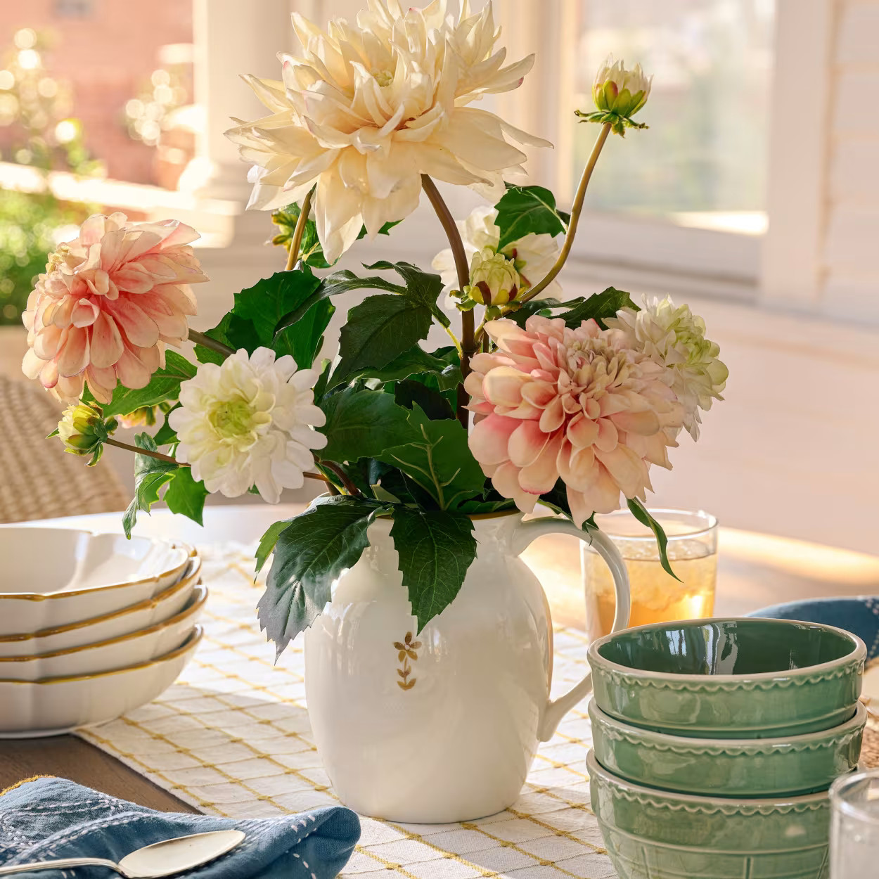 Luna Floral Pitcher | Magnolia