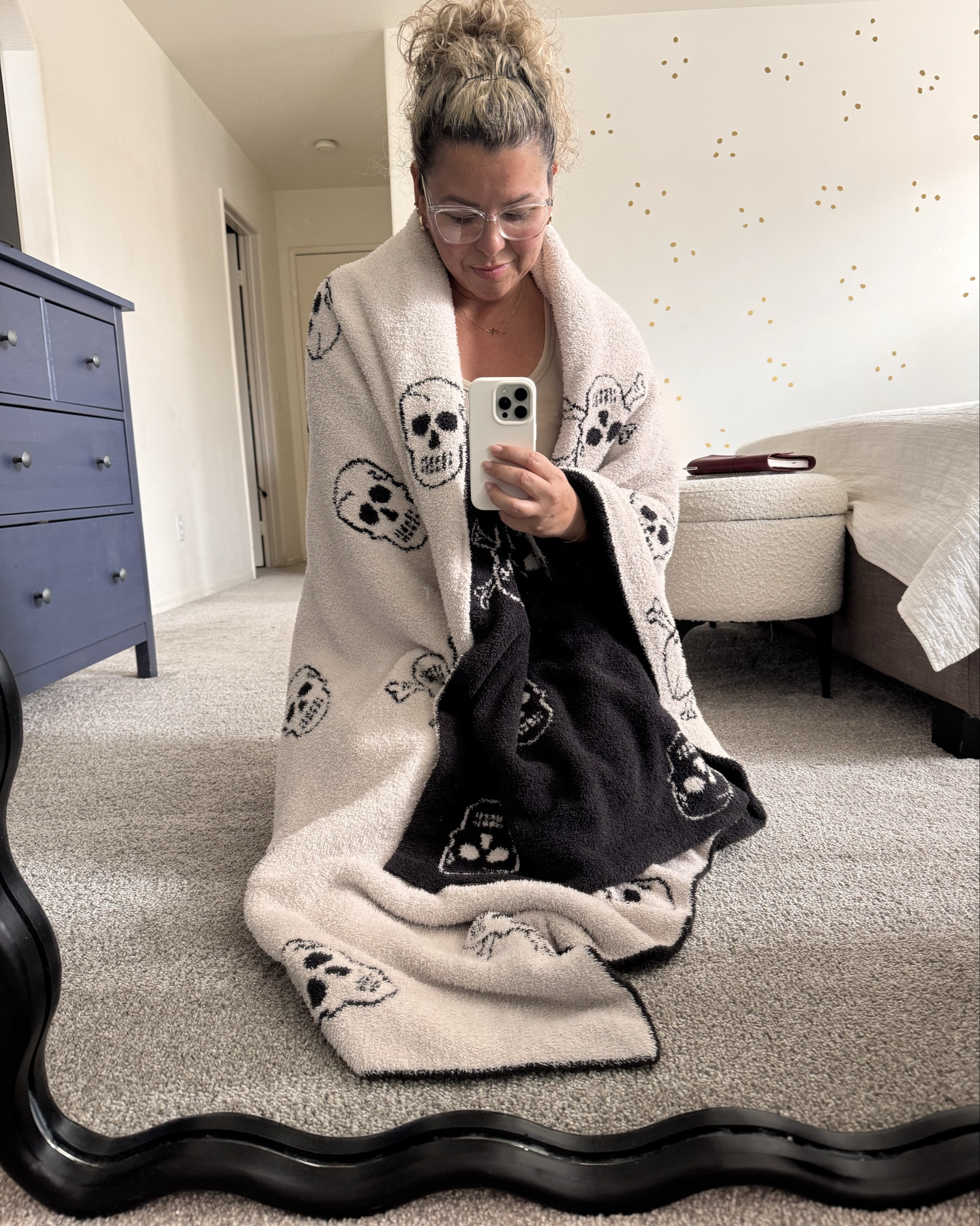 If you’re all about cozy, stylish comfort, you need a Barefoot Dreams blanket in your life. Treat yourself—or give the gift of ultimate coziness this Mother’s Day! Click to shop! 💐🎁🛍️

#LTKSaleAlert #LTKselfcare #LTKMothersDay