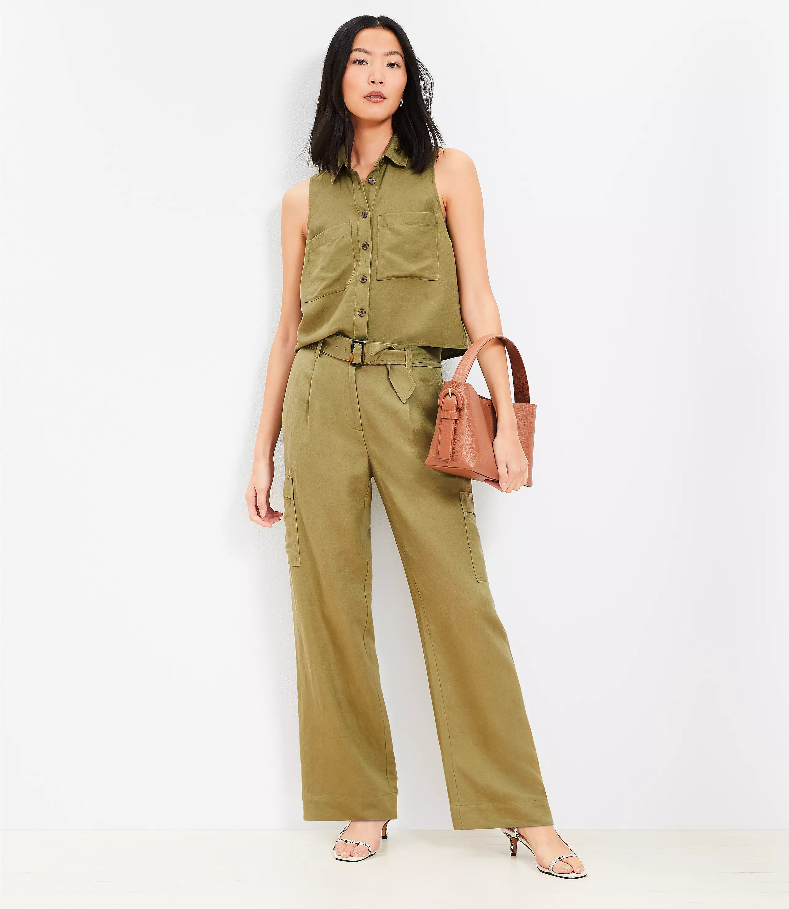 Drapey Cargo Pants in Linen Blend | LOFT
