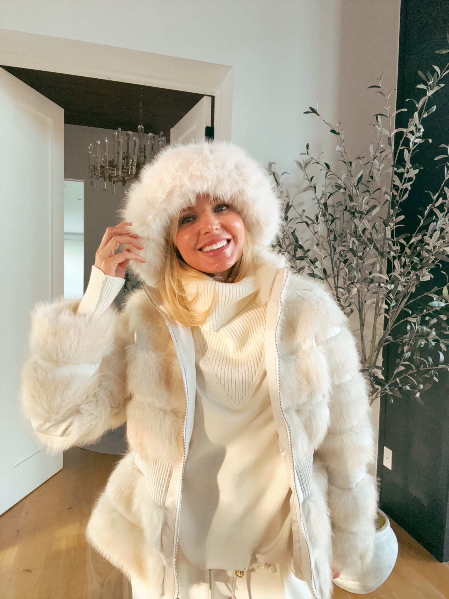 Absolutely love this gorgeous faux fur jacket with its flattering cinched waist and leather details. It’s feminine, luxe, and perfect for winter ✨

#LTKSeasonal #LTKGiftGuide #LTKHoliday