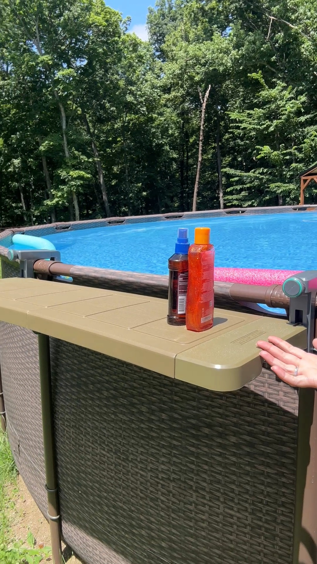 Pool bar!

#LTKdayinmylife #LTKSeasonal #LTKHome