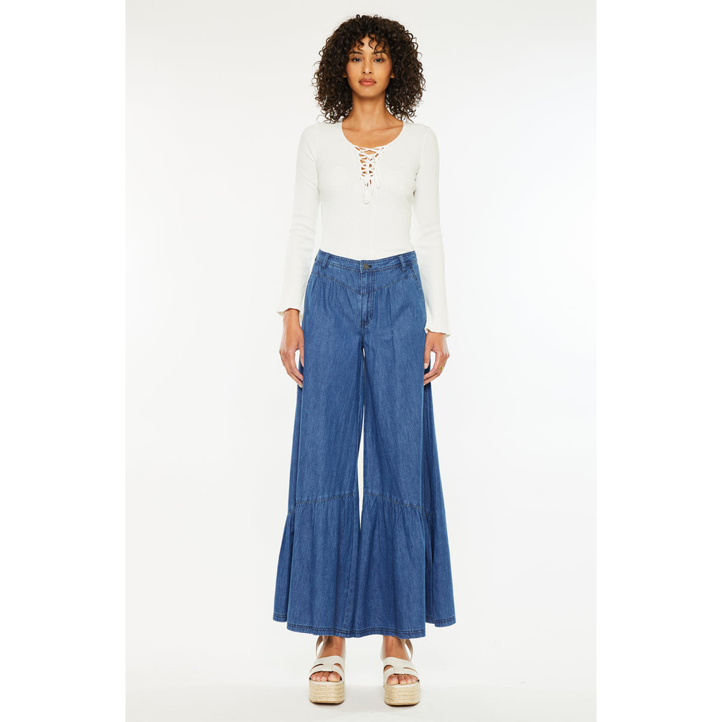 KanCan Daria Ultra High Rise Wide Jeans in Dark Wash at Nordstrom, Size 27 | Nordstrom