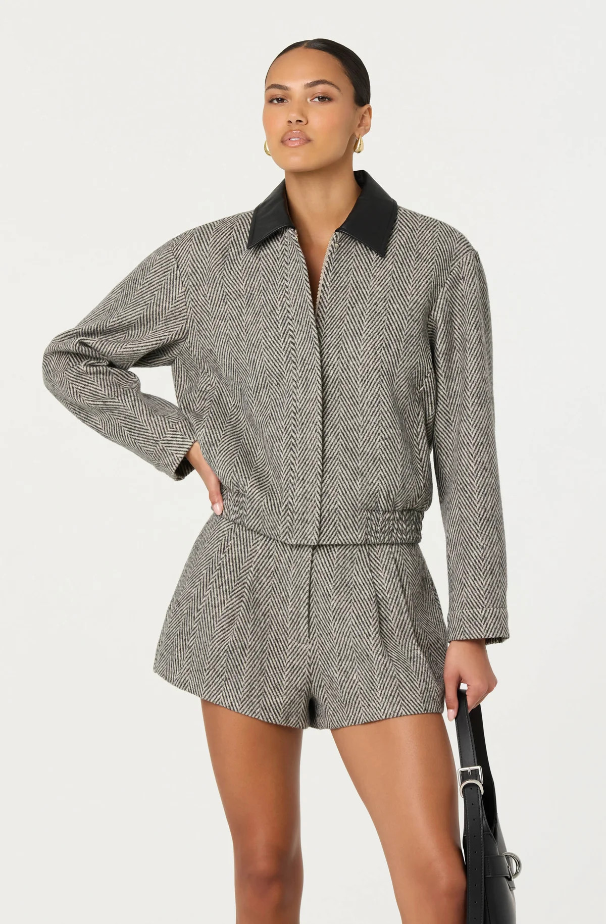 Sorine Wool Blend Pleated Shorts - Grey herringbone / XS | ASTR The Label (US)