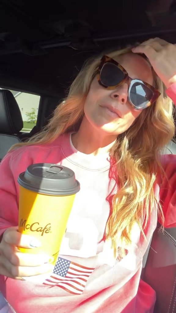 Sometimes space = understanding.

We all process things at completely different speeds… and it sounds so obvious, but it changes everything when you actually let it.

Not everyone is ready at the same time.
Not everyone responds the same way.
And that doesn’t mean they don’t care.

Give people grace.
Give yourself grace too. 🤍

#mentalhealth #healingjourney #selfgrowth #emotionalwellbeing #mindsetshift #innerwork #personaldevelopment #therapythoughts #selfawareness #growthmindset