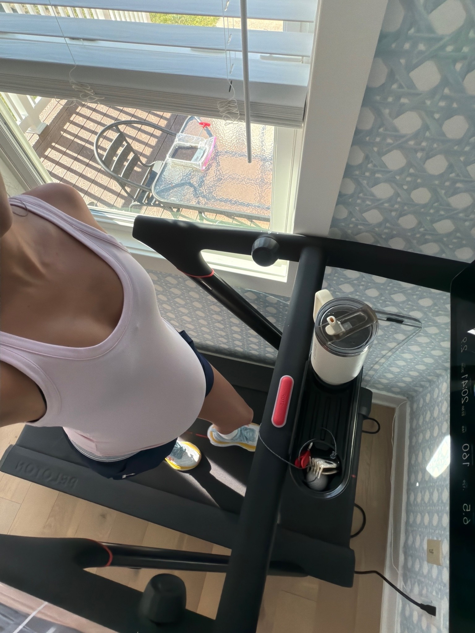 [6/15/26] morning workout ootd | full outfit is @underarmour | wearing medium in top + bottom at 37 weeks! Code VIV20 for $ off full price items

#LTKBump #LTKSaleAlert #LTKActive