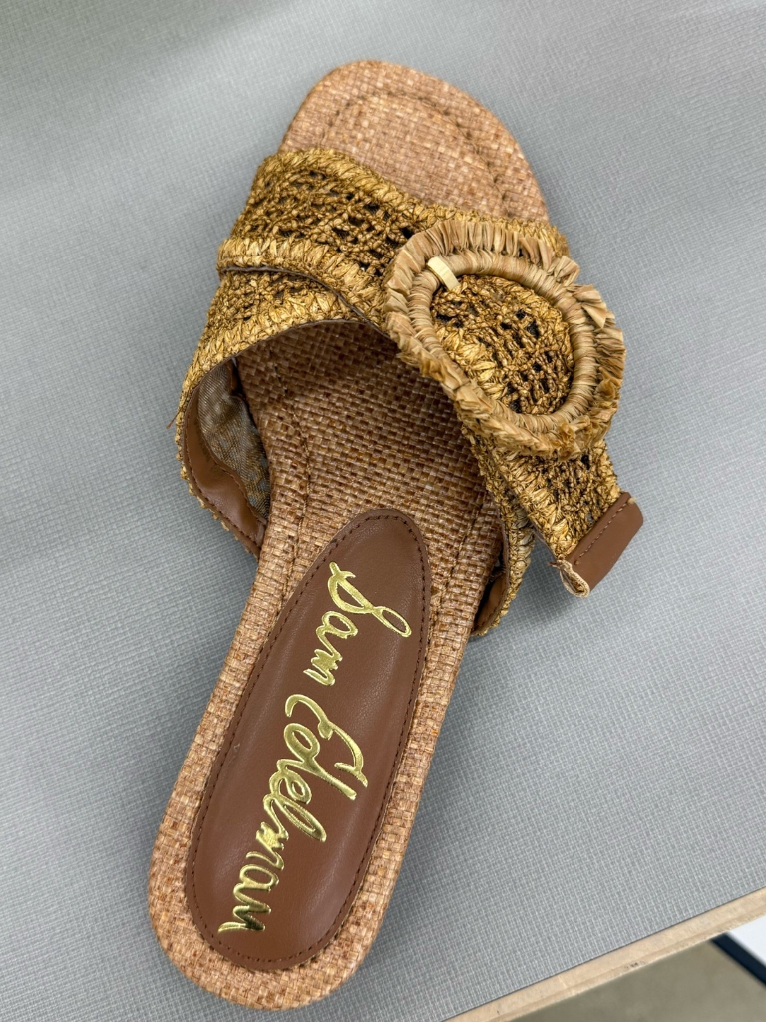 Would be super cute for a summer dress! Love the detail on these. Summer sandals