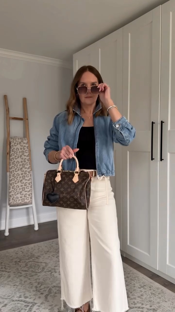 The “it” spring jacket and it’s just $36💙 Styling it with these off white Levi’s that are UNDER $30 and have the cutest fit - I love the raw hem! My idea of the perfect spring outfit.

Spring outfit ideas, Walmart fashion, trendy mom outfit, spring jacket, off white jeans, elevate your casual style, stylish and comfortable outfits for women over 40